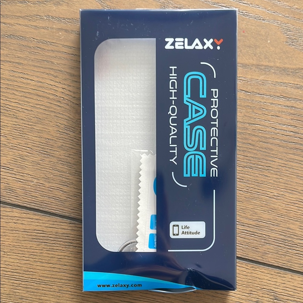 iPhone 12 MaxPro Protector